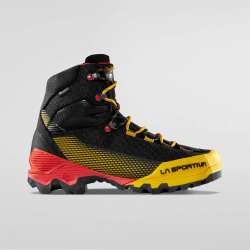 La Sportiva Aequilibrium ST GTX Mountaineering boots